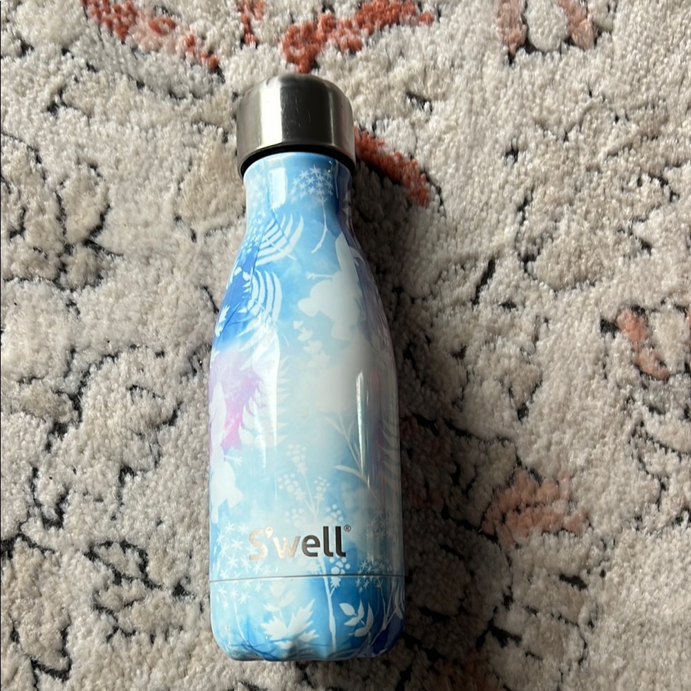 S'well Frozen water bottle